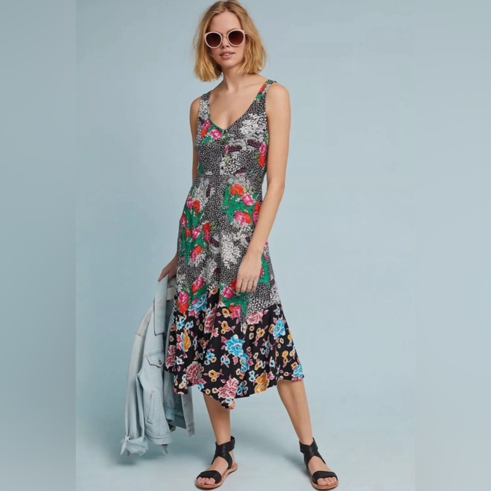 ANTHROPOLOGIE By Maeve Sleeveless V-Neck Floral A-Line Asymmetric Dress Size: 8